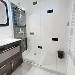 T3 Lumineux Proche Centre - 3 Etoiles, Clim - Fr-1-503-136 Apartment Balaruc-les-Bains