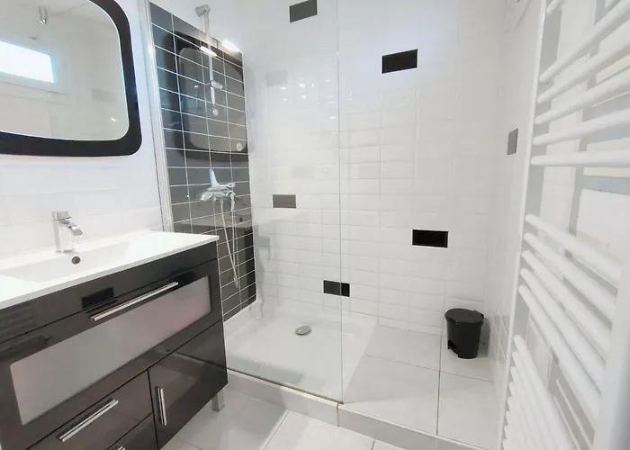 T3 Lumineux Proche Centre - 3 Etoiles, Clim - Fr-1-503-136 Apartmán Balaruc-les-Bains