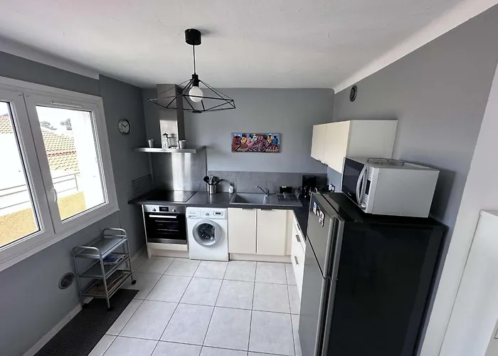 T3 Lumineux Proche Centre - 3 Etoiles, Clim - Fr-1-503-136 Balaruc-les-Bains